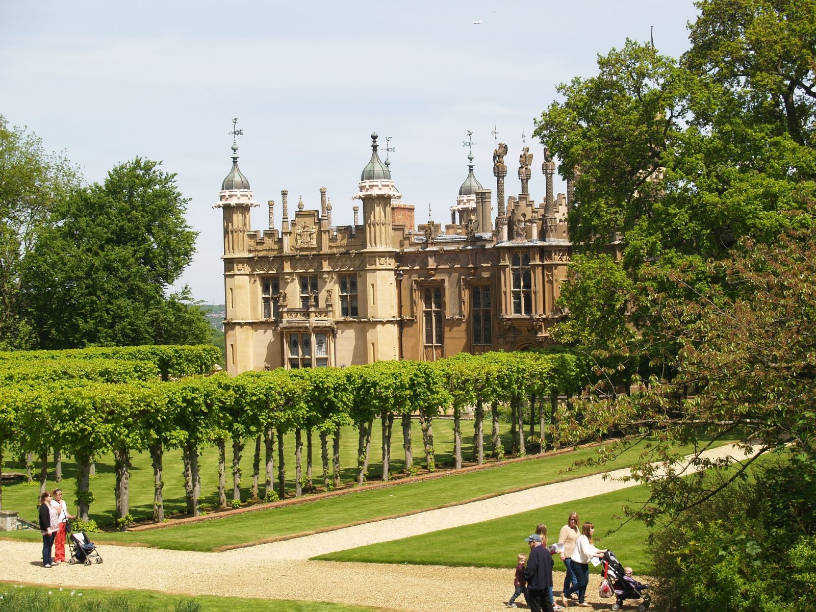 Our Top 5 Accessible Gardens To Visit This Summer Accessible Holidays Our Top 5 Accessible Gardens To Visit This Summer Accessible Holidays
