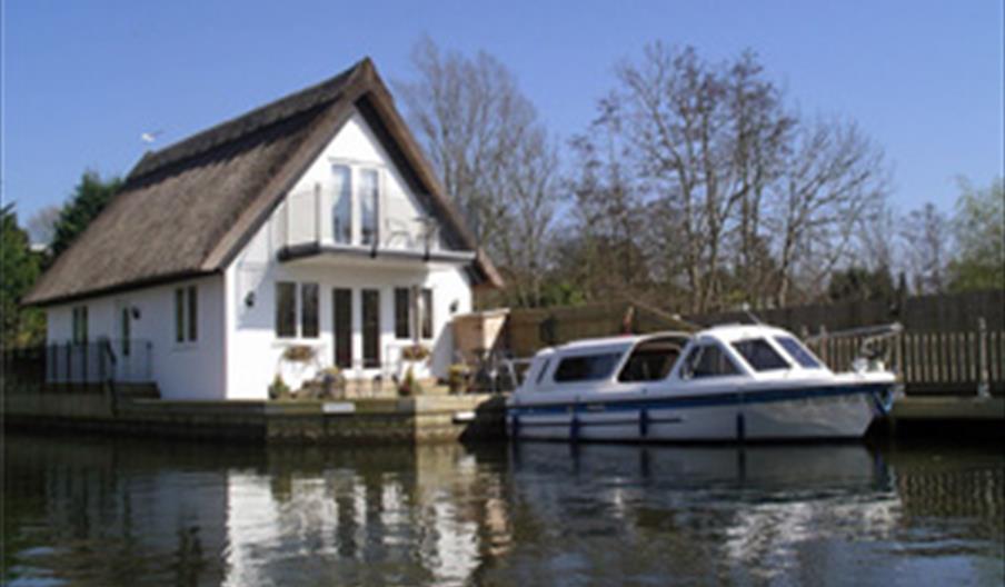 Heron Cottage Horning Accessible Holidays Tourism For All